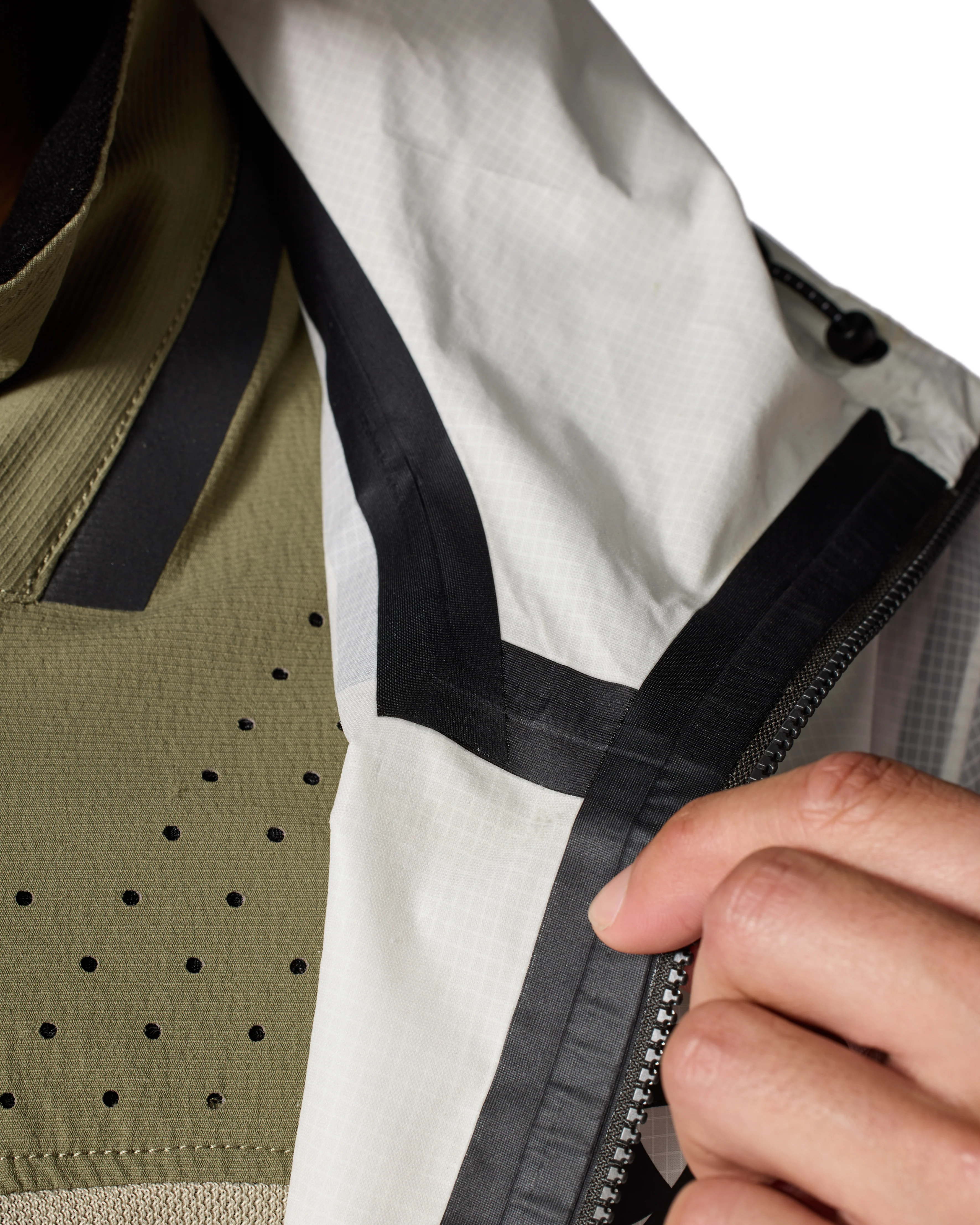 REV'IT! Barrier 2 H2O Rain Jacket - Image 10